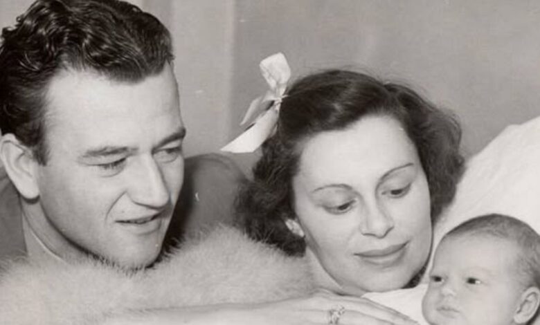 Meet Josephine Alicia Saenz: The Woman Behind John Wayne