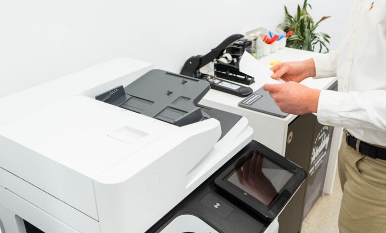 Small Businesses: Key Considerations in Choosing Digital Faxing Services